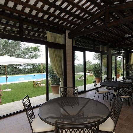Agriturismo Le Case Ассизи Экстерьер фото
