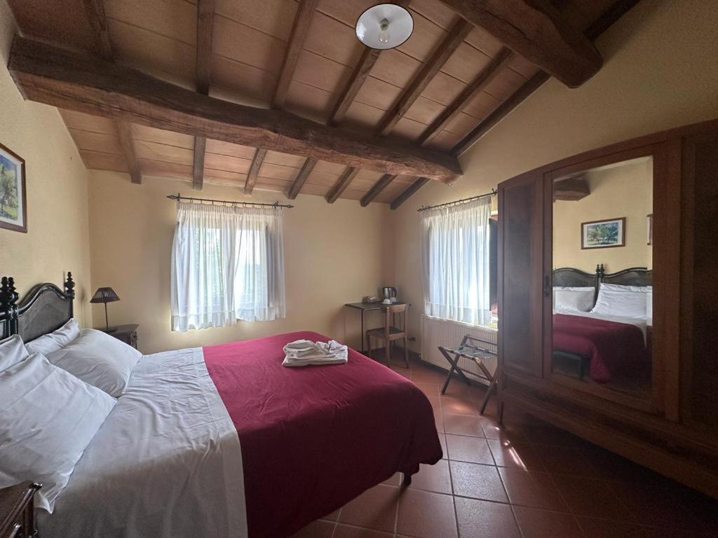 Agriturismo Le Case Ассизи Экстерьер фото