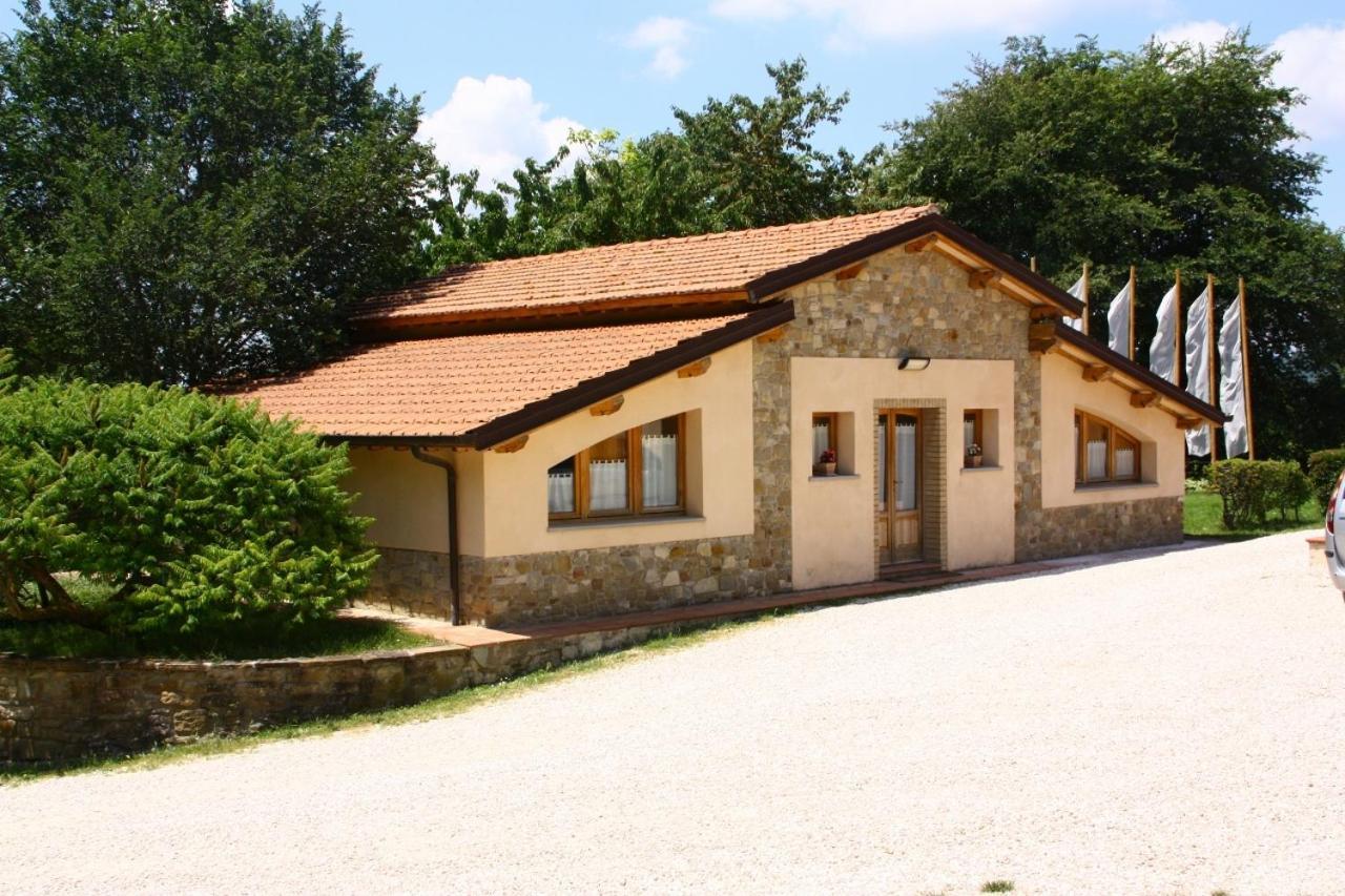 Agriturismo Le Case Ассизи Экстерьер фото